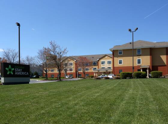 Extended Stay America Suites Baltimore Timonium allows check-in for 18 year-old guests