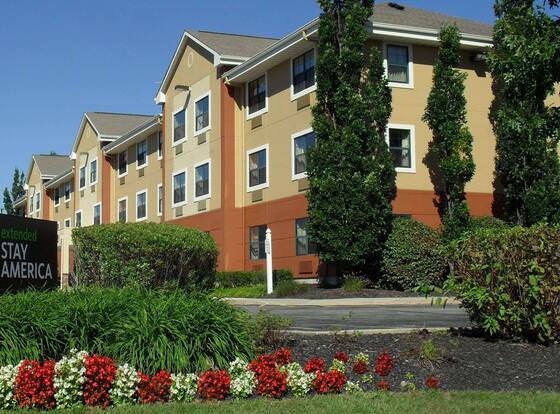 Extended Stay America Suites Mt Laurel Crawford Pl allows check-in for 18 year-old guests