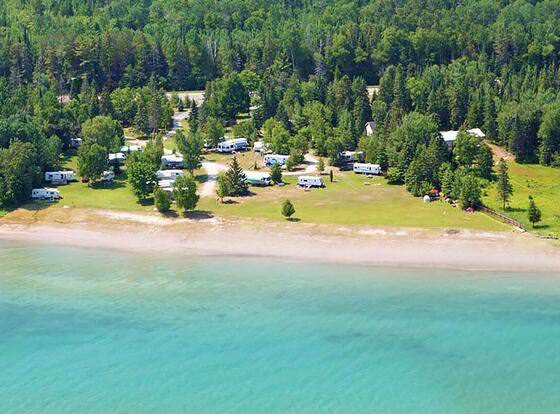 Roberts Landing Campground allows check-in for 18 year-old guests