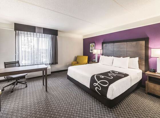 La Quinta Inn & Suites by Wyndham Austin Airport allows check-in for 18 year-old guests