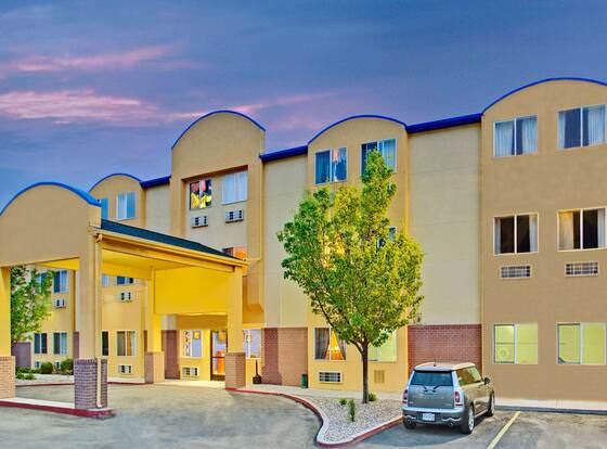 Days Inn by Wyndham Lehi allows check-in for 18 year-old guests