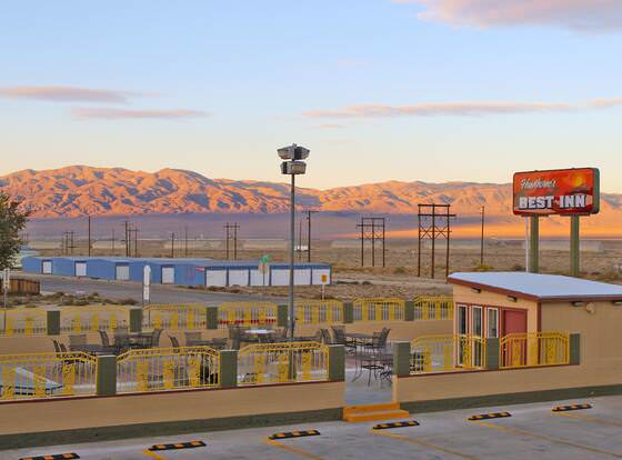 Hawthorne's Best Inn allows check-in for 18 year-old guests