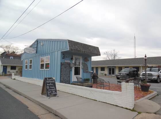 Wachapreague Inn allows check-in for 18 year-old guests