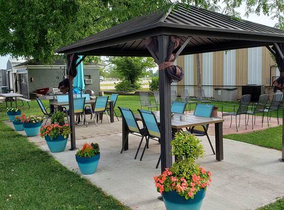 Viking Inn allows check-in for 18 year-old guests