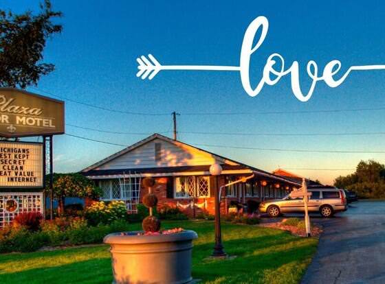 Plaza Motor Motel allows check-in for 18 year-old guests