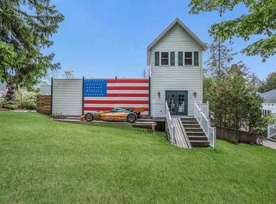 The Shore Club Wisconsin, Ascend Hotel Collection allows check-in for 18 year-old guests