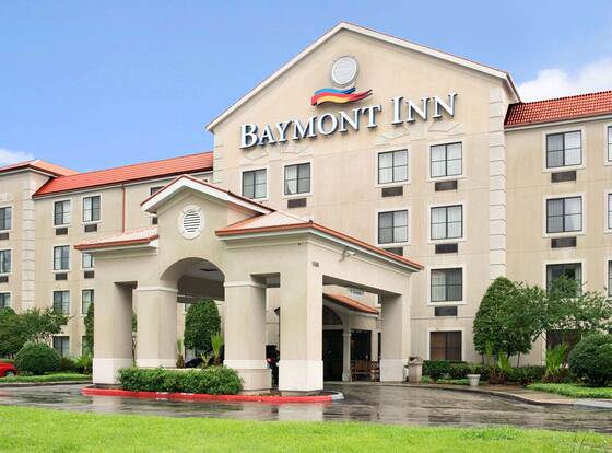 Baymont by Wyndham Conroe allows check-in for 18 year-old guests