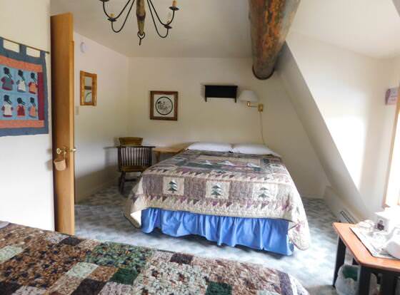 Klazy3 lodge allows check-in for 18 year-old guests