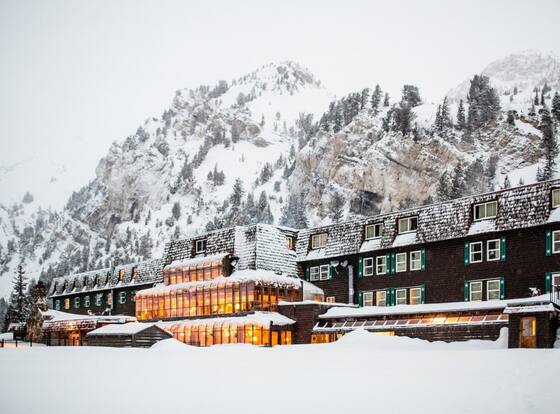 Alta Peruvian Lodge allows check-in for 18 year-old guests