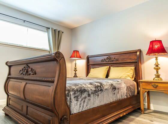 Stunning San Jose Two Bed allows check-in for 18 year-old guests