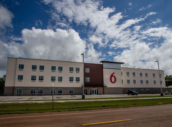 Studio 6 North Platte, NE - East allows check-in for 18 year-old guests