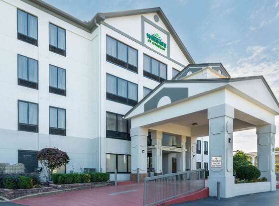 Wingate by Wyndham Memphis East allows check-in for 18 year-old guests