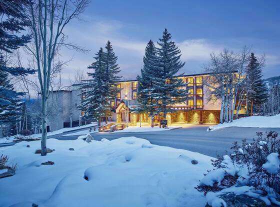Stonebridge Inn, a Destination by Hyatt Residence allows check-in for 18 year-old guests
