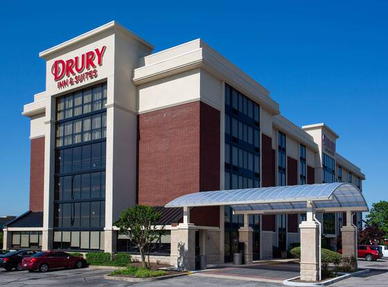 Drury Inn & Suites Memphis Southaven allows check-in for 18 year-old guests