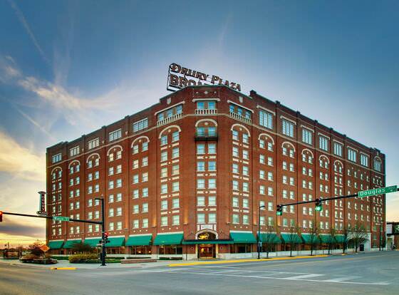 Drury Plaza Hotel Broadview - Wichita allows check-in for 18 year-old guests