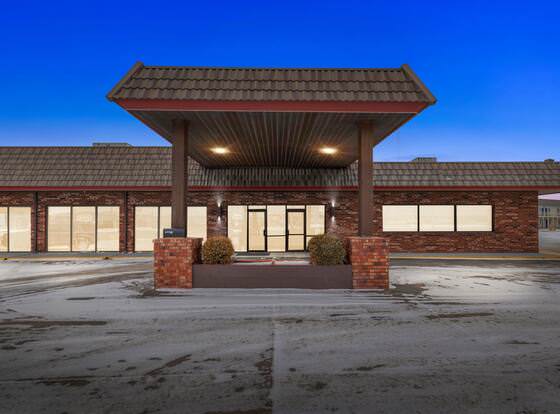 Eleven Boutique Hotel allows check-in for 18 year-old guests