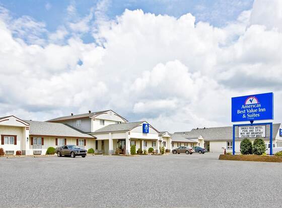 Americas Best Value Inn & Suites Thief River Falls allows check-in for 18 year-old guests