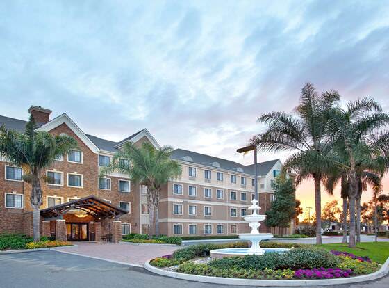 Sonesta ES Suites San Diego - Sorrento Mesa allows check-in for 18 year-old guests