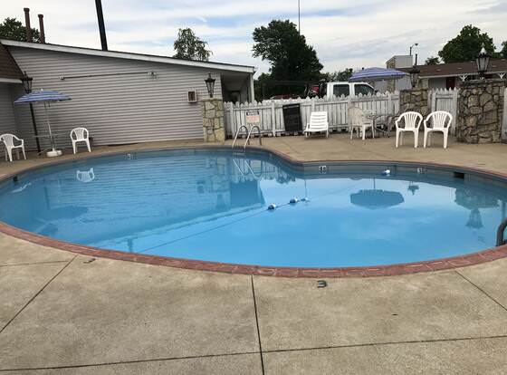 Corbin Inn allows check-in for 18 year-old guests