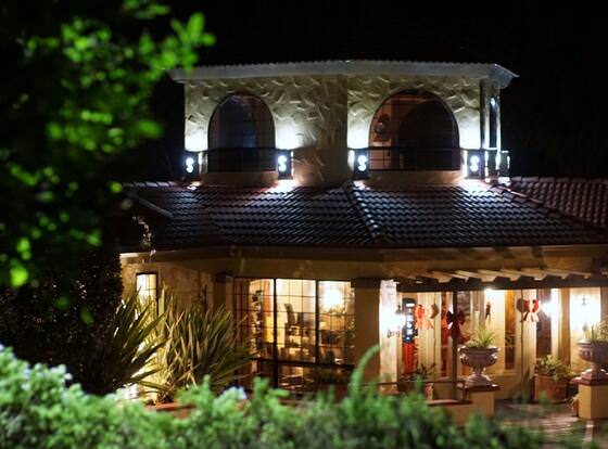 Sonoma Coast Villa allows check-in for 18 year-old guests