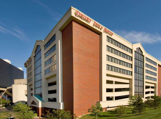 Drury Inn & Suites Columbus Convention Center allows check-in for 18 year-old guests
