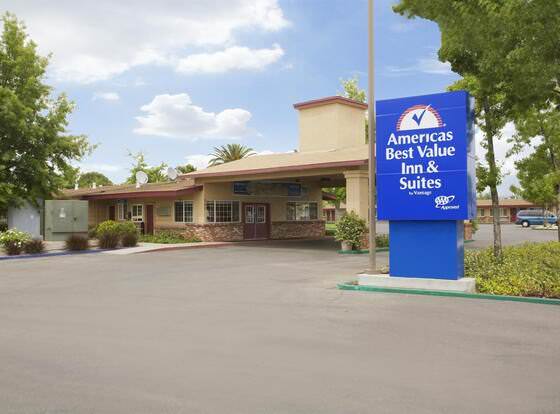 Americas Best Value Inn & Suites Oroville allows check-in for 18 year-old guests