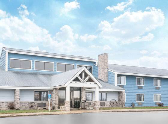 Baymont by Wyndham Kasson Rochester Area allows check-in for 18 year-old guests