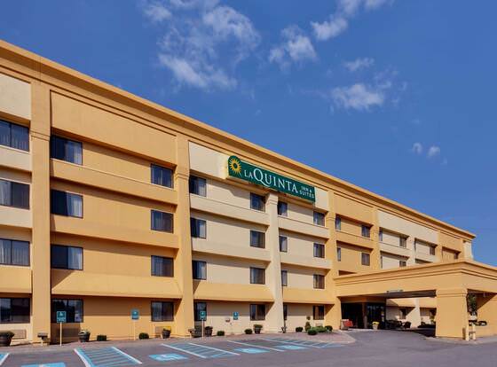 La Quinta Inn & Suites by Wyndham Plattsburgh allows check-in for 18 year-old guests