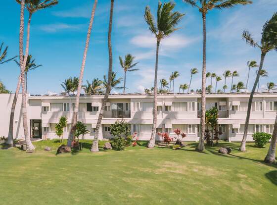 Maui Beach Hotel allows check-in for 18 year-old guests