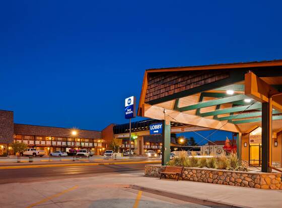 Best Western Sheridan Center allows check-in for 18 year-old guests