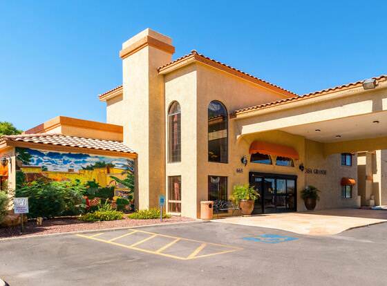 Quality Inn Casa Grande I-10 allows check-in for 18 year-old guests