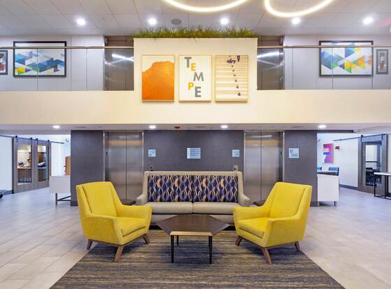 Holiday Inn Express & Suites Phoenix - Tempe, an IHG Hotel allows check-in for 18 year-old guests