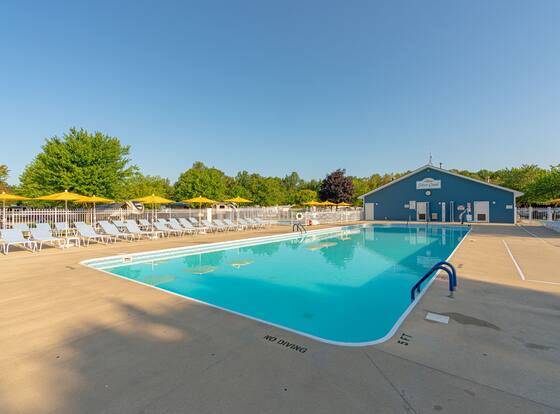 Sun Retreats Silver Lake allows check-in for 18 year-old guests