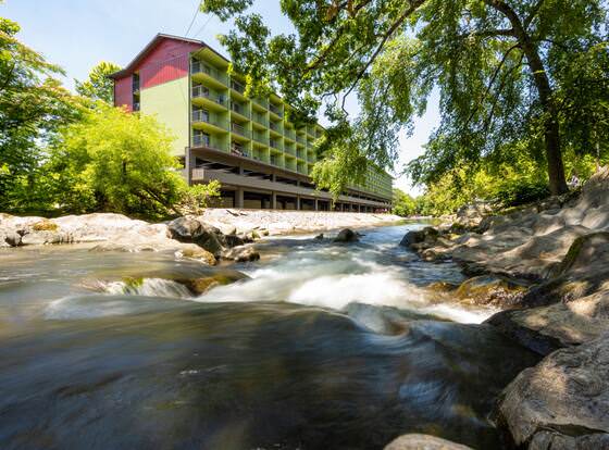 Creekstone Inn allows check-in for 18 year-old guests