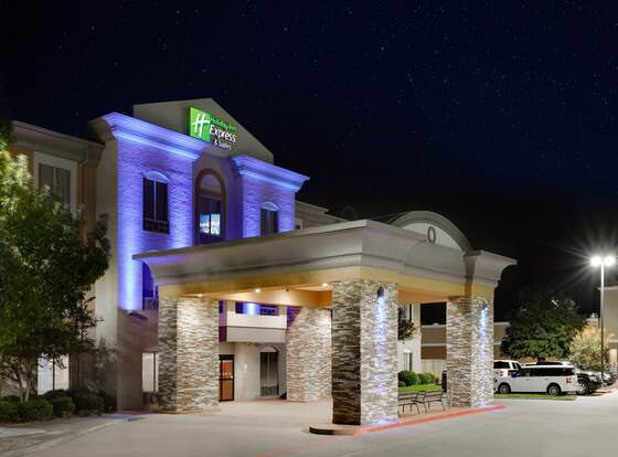 Holiday Inn Express Hotel & Suites Duncanville, an IHG Hotel allows check-in for 18 year-old guests