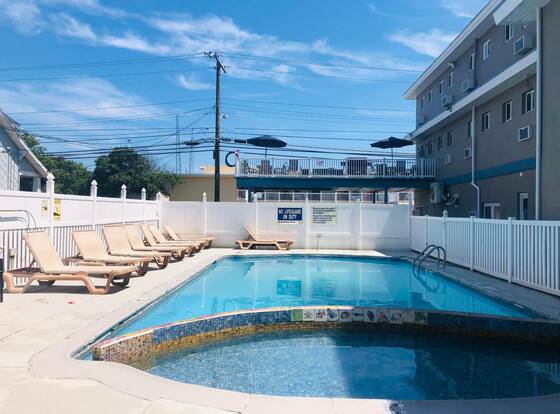 Coastal Sands Inn allows check-in for 18 year-old guests