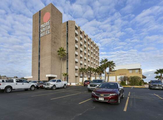 Padre South Hotel On The Beach allows check-in for 18 year-old guests