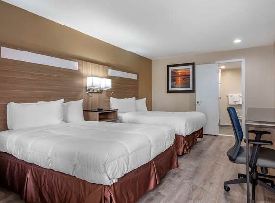 Rodeway Inn Oceanview allows check-in for 18 year-old guests