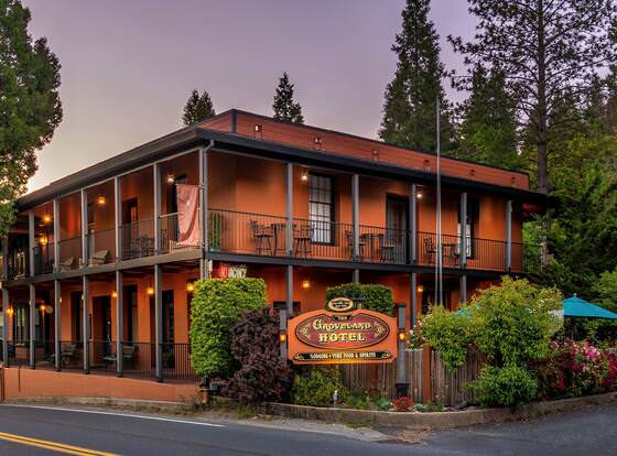 The Groveland Hotel allows check-in for 18 year-old guests