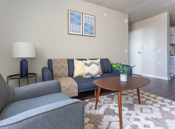 FRONTDESK City Club Apts Lafayette Park Detroit allows check-in for 18 year-old guests