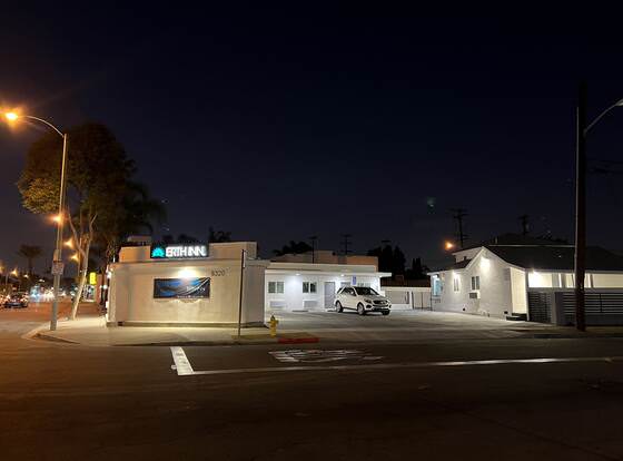 ERTH INN by AGA Bell Gardens allows check-in for 18 year-old guests