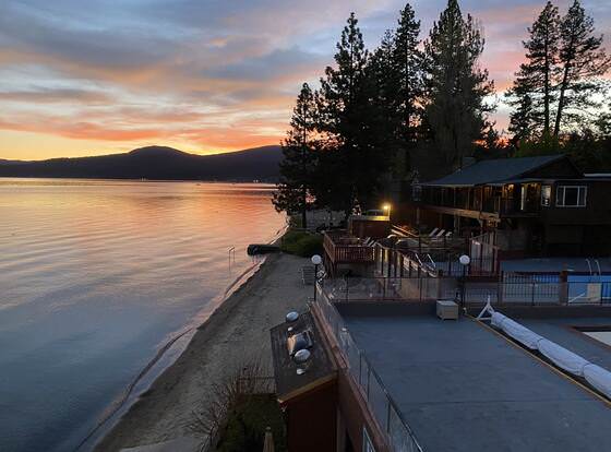 Crown Motel allows check-in for 18 year-old guests