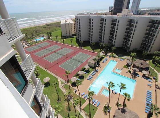 Royale Beach and Tennis Club by VRI Americas allows check-in for 18 year-old guests
