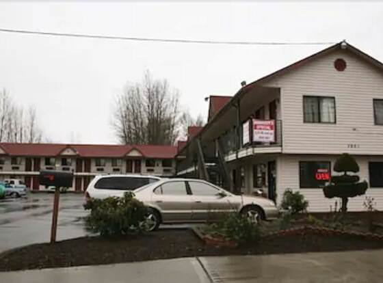 Sunshine Motel allows check-in for 18 year-old guests