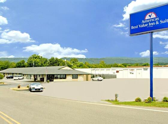 Americas Best Value Inn Dayton allows check-in for 18 year-old guests