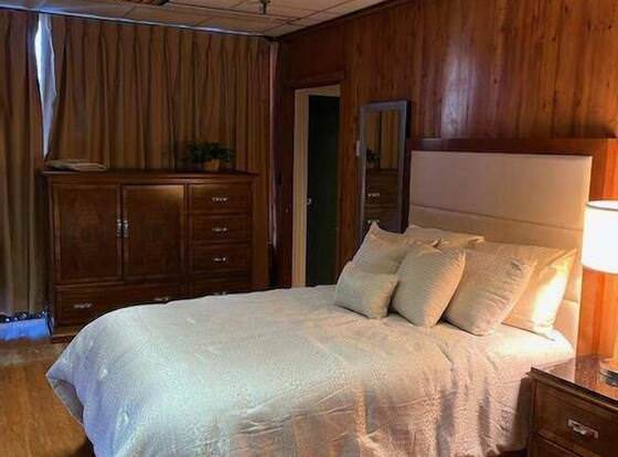 Sewall Hotel allows check-in for 18 year-old guests