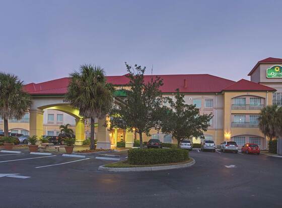 La Quinta Inn and Suites Fort Myers I-75 allows check-in for 18 year-old guests