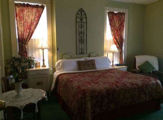 The Courtland Hotel and Day Spa allows check-in for 18 year-old guests