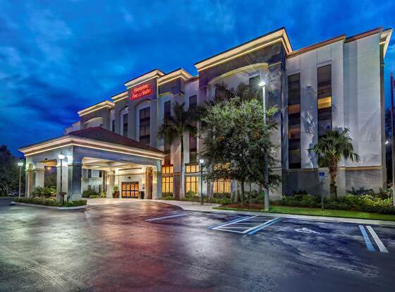 Hampton Inn & Suites Fort Myers-Estero/FGCU allows check-in for 18 year-old guests