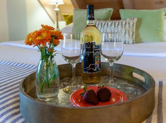 Inn On The Paseo allows check-in for 18 year-old guests